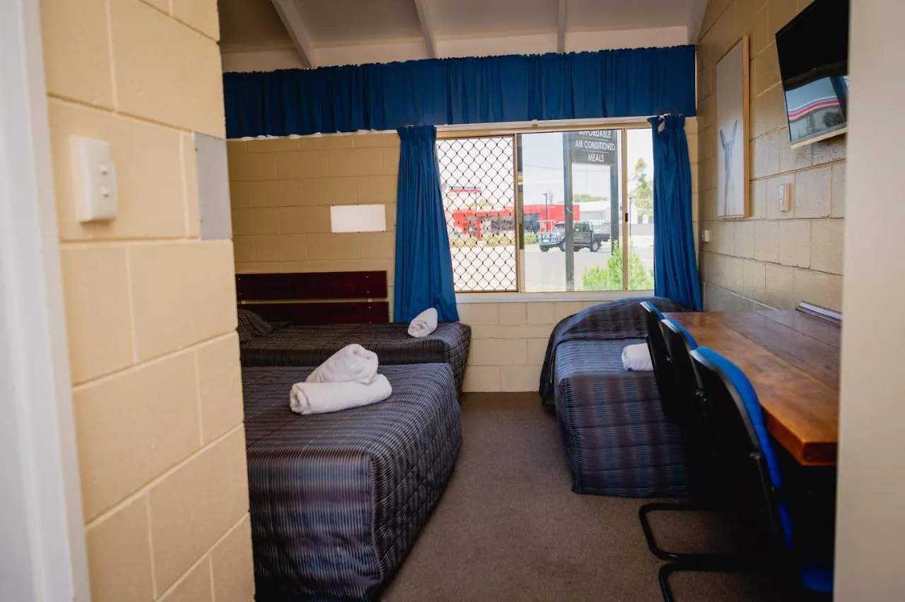 Pete'S Place Roma Australia